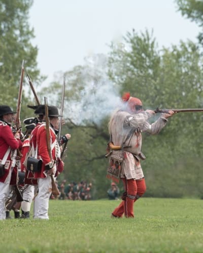 250e anniversaire du siège du Fort Saint-Jean : reconstitutions historiques
