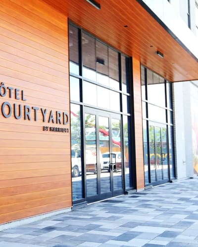 Courtyard by Marriott - Montréal Brossard