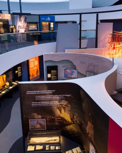 The Canadian history hall