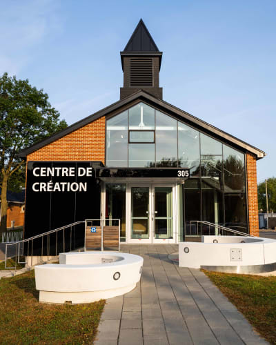 Extérieur du Centre de création Boisbriand