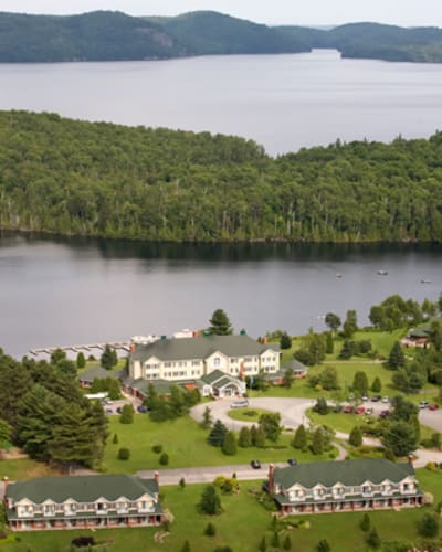 auberge_lac_a_leau_claire_1