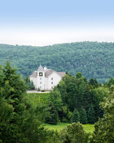 AX Hôtel Mont-Tremblant