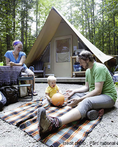 camping_du_parc_national_du_fjord_du_saguenay_1
