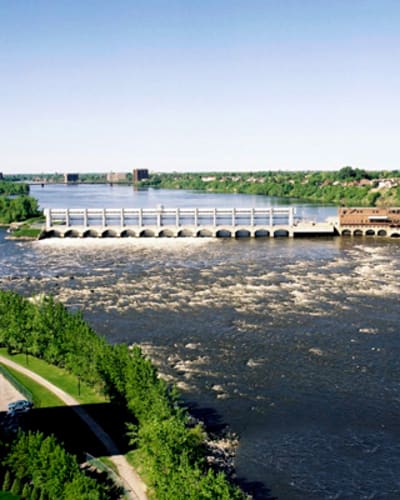 Centrale hydroélectrique de la Rivière-des-Prairies