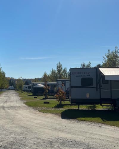 chalets_camping_lac_aux_sables_1