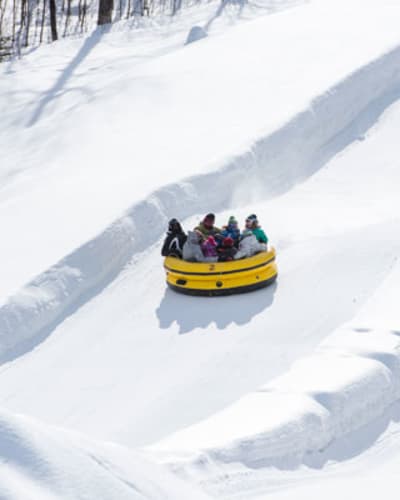 glissades_sur_tube_du_sommet_saint_sauveur_1