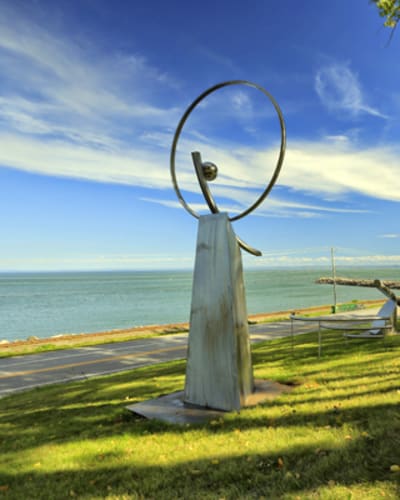 jardin_harmonique_de_sculptures_du_domaine_forget_1