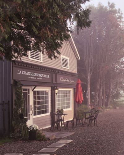 la_grange_du_parfumeur_1