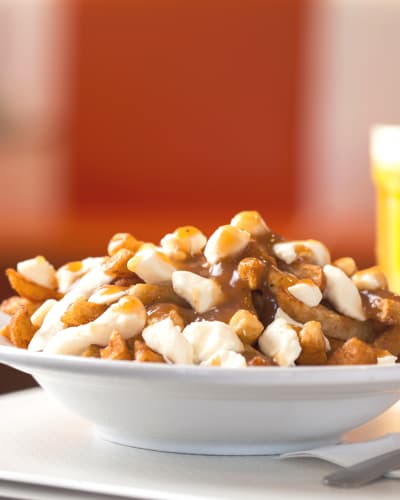 le_roy_jucep__linventeur_de_la_poutine_1