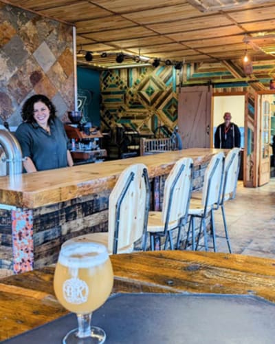 pub_du_baril_roulant___val_david_1