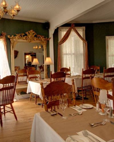 restaurant_de_lauberge_de_la_tour_du_lac_1