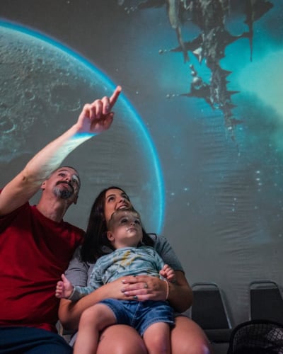 Destination Lac-Saint-Jean: Planétarium de Saint-Félicien