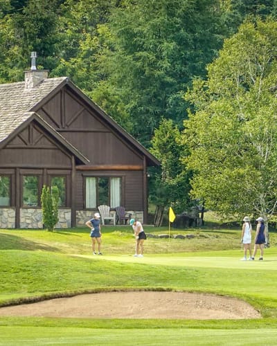 Forfait Escapade de rêve aux Chalets Royal Laurentien!