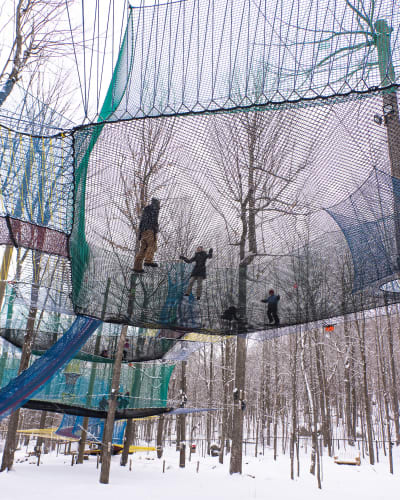 Trampolines in winter at Arbraska Laflèche.