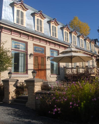 La Belle Époque Auberge B&B - Exterior of a Victorian-style building