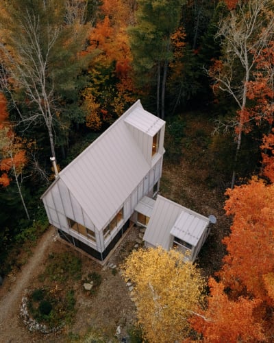 Chalet BESIDE en automne.