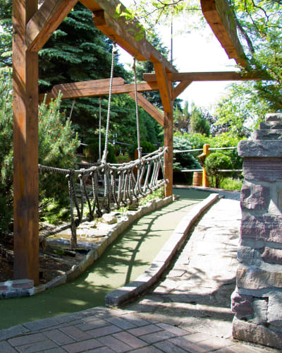 Mini-golf Cascades Golf.