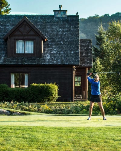 Les Chalets Royal Laurentien en été.