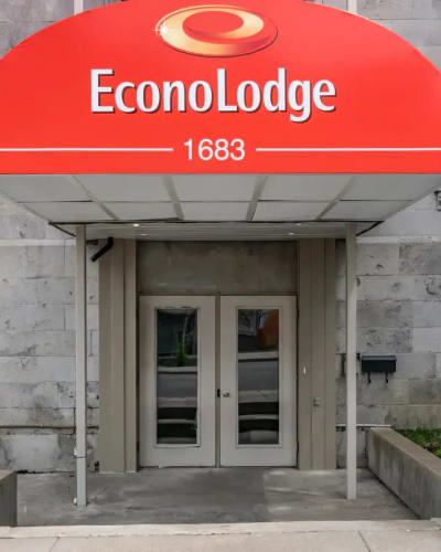 Econo Lodge Montréal, exterior view