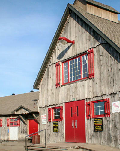 Exterior of the Érablière La Goudrelle.