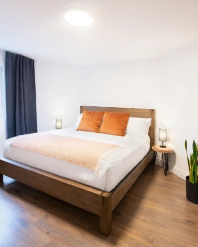 Une chambre du Gîte La Maison Bleue.
