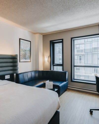Hôtel Le Dauphin Montréal Centre-Ville - Bedroom