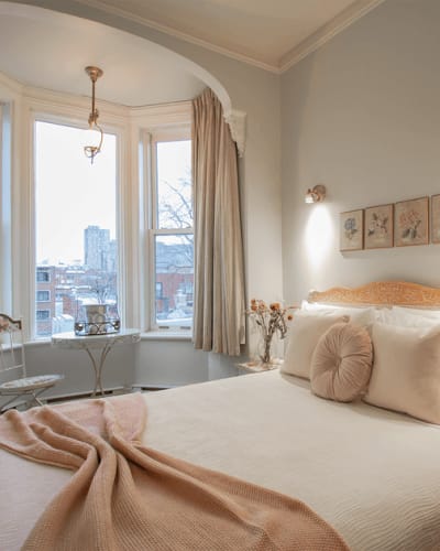 Hotel Manoir Sherbrooke, the room near the window