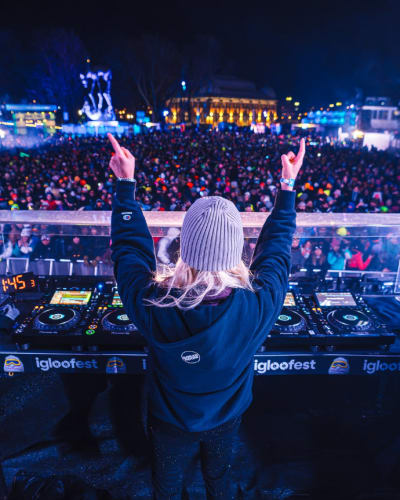 DJ at Igloofest Québec.