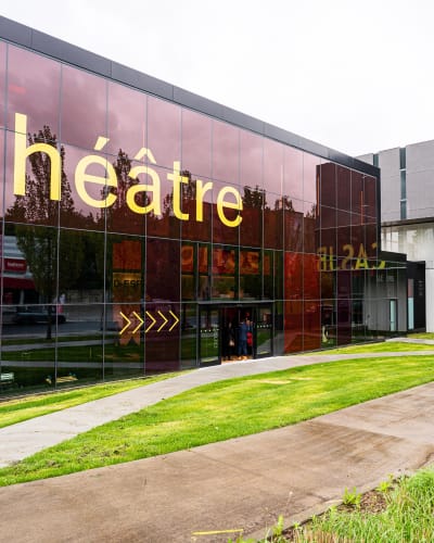Le Grand-Espace in summer.