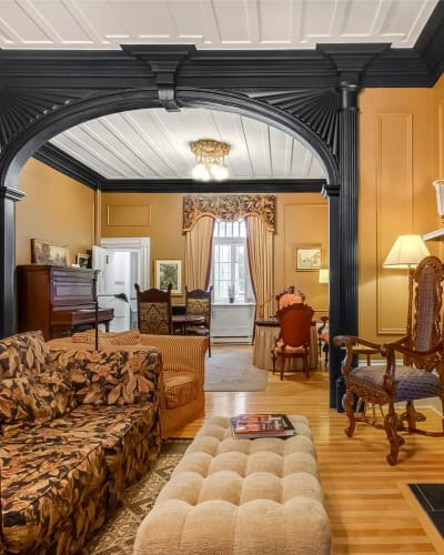Living room of the Manoir De Blois.