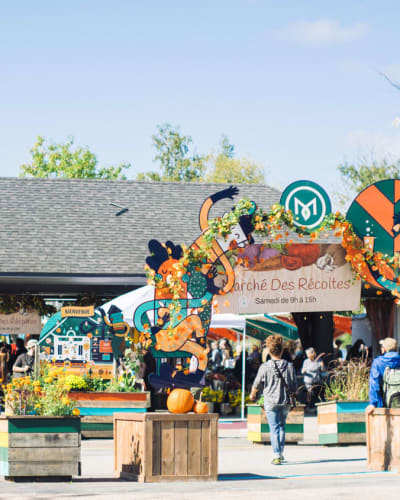 Market at the Station