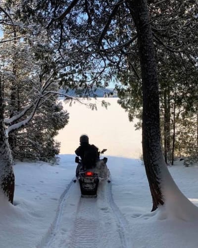 aventures_wet_set_mtl_1_h