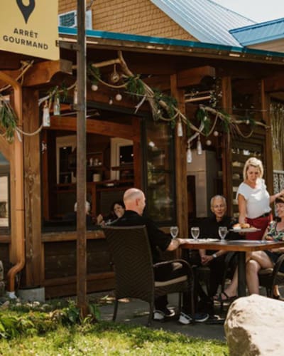 cafe_la_coureuse_des_greves_1