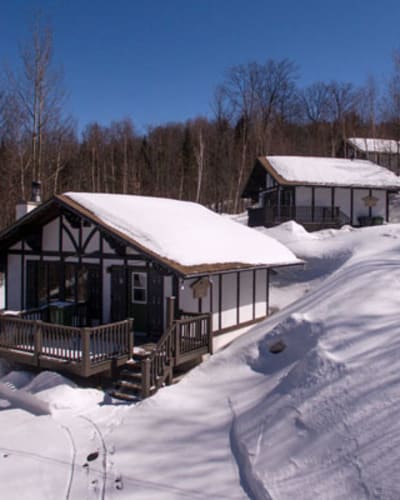 chalets_chanteclair_villegiature_resort_1_h
