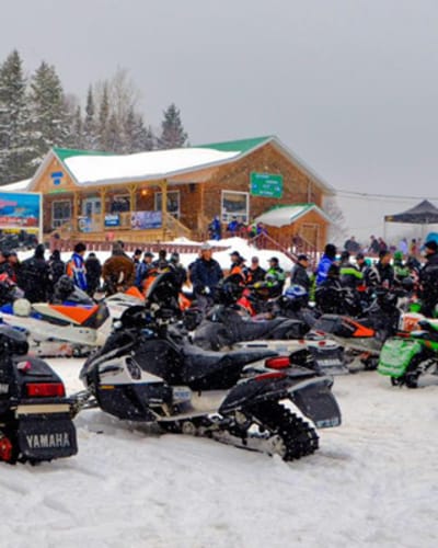 club_de_motoneige_et_vtt_les_sentiers_blancs_1