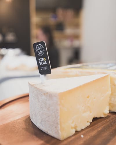 fromagerie_la_vache_a_maillotte_1