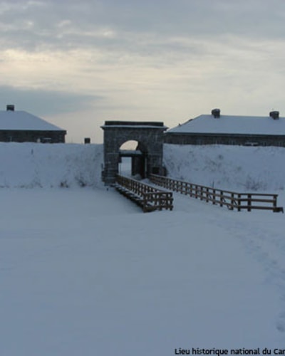 lieu_historique_national_du_fort_lennox_1_h