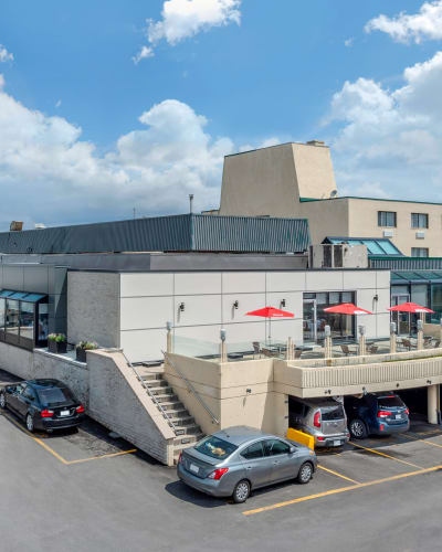 Quality Hotel Dorval Aéroport - Exterior of the hotel