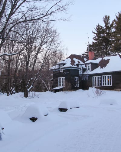 W8banaki and Andrew cabins