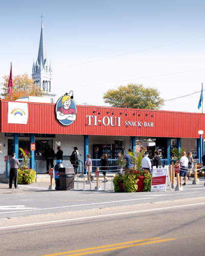 Ti-Oui Snack Bar