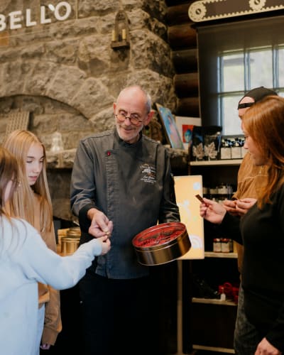  Family or group visit and tasting - Chocomotive