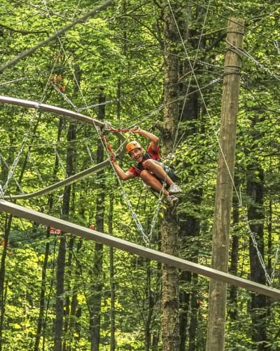 Tyrolienne au Mont SUTTON