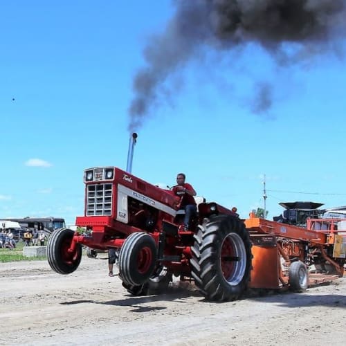 Tractor pulling