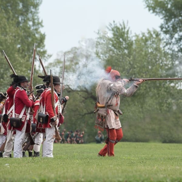 250e anniversaire du siège du Fort Saint-Jean : historical reenactments