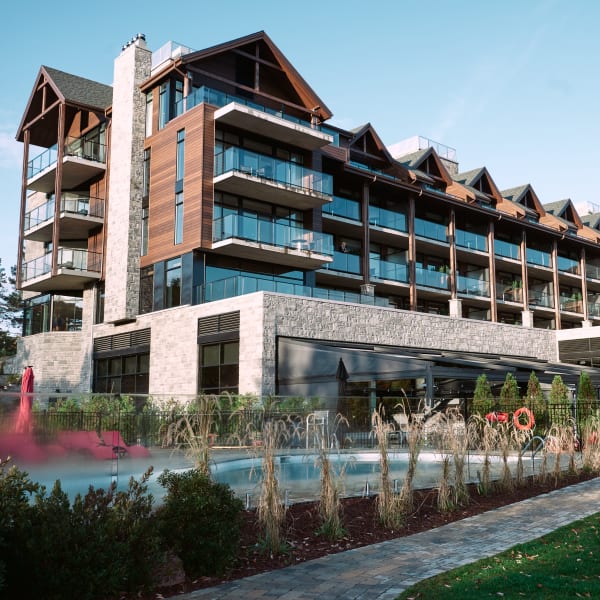 Entourage sur-le-Lac Resort
