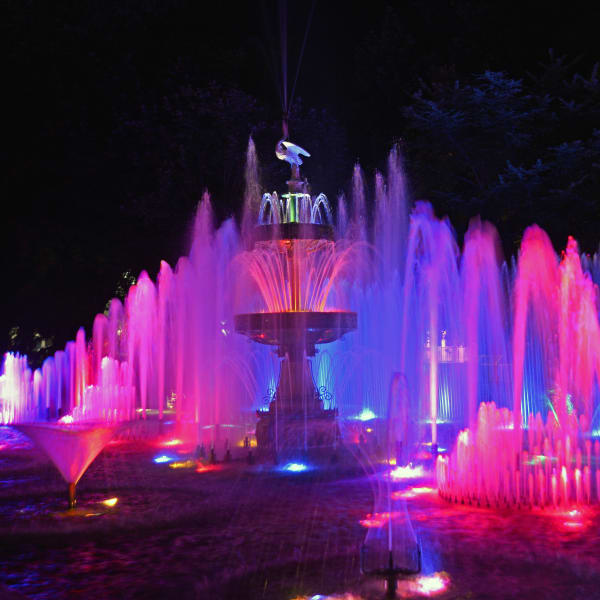 Parc du Sacré-Cœur -  fountain show "Water, sound and light "
