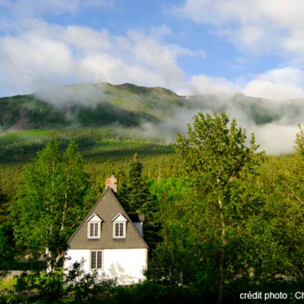 Gîte du Mont-Albert Cabins