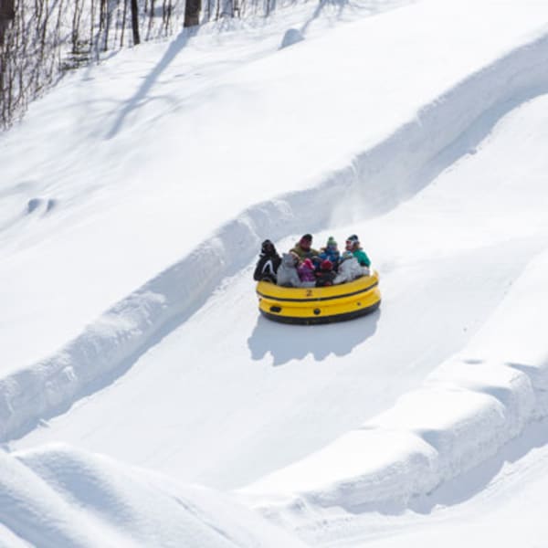 Sommet Saint-Sauveur's Snow Tubing Park