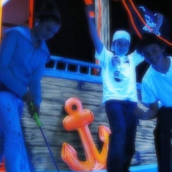 Glo Golf Aventures