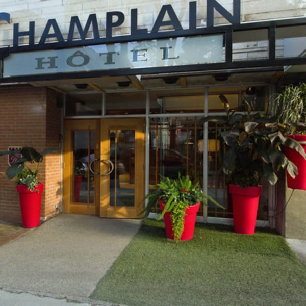 hotel_champlain_1